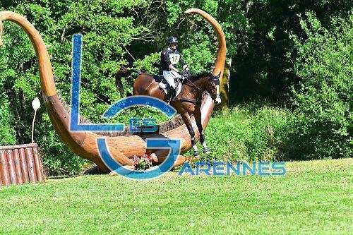 virage des falaises et antoine percheron